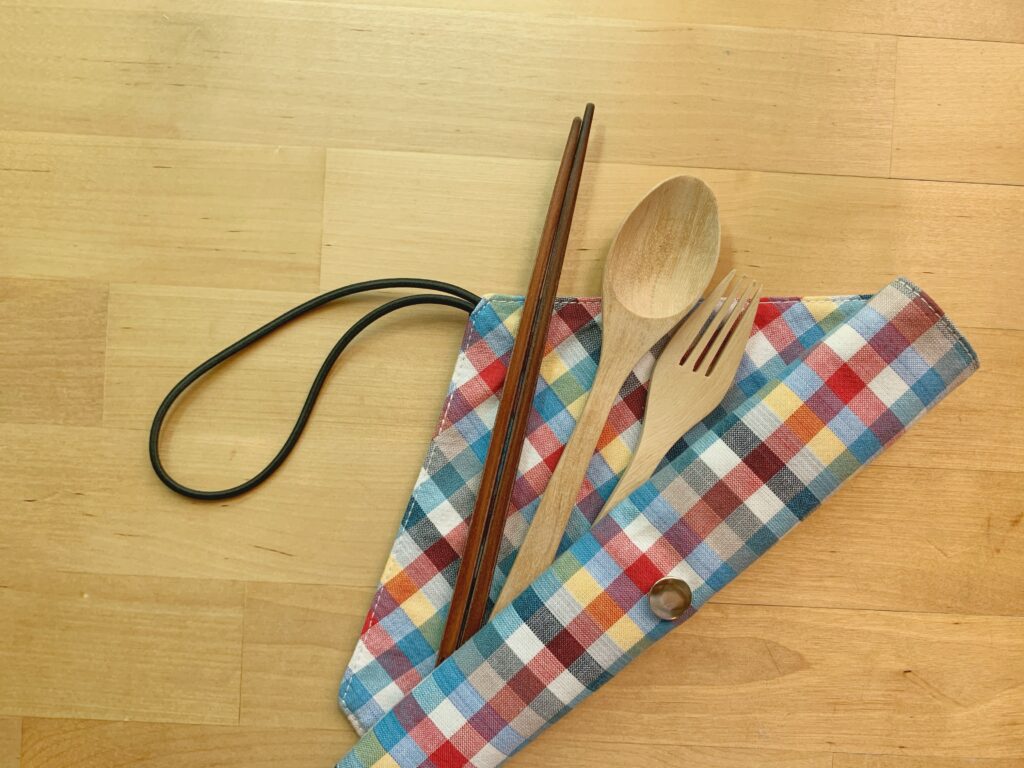 reduce waste with reusable utensils